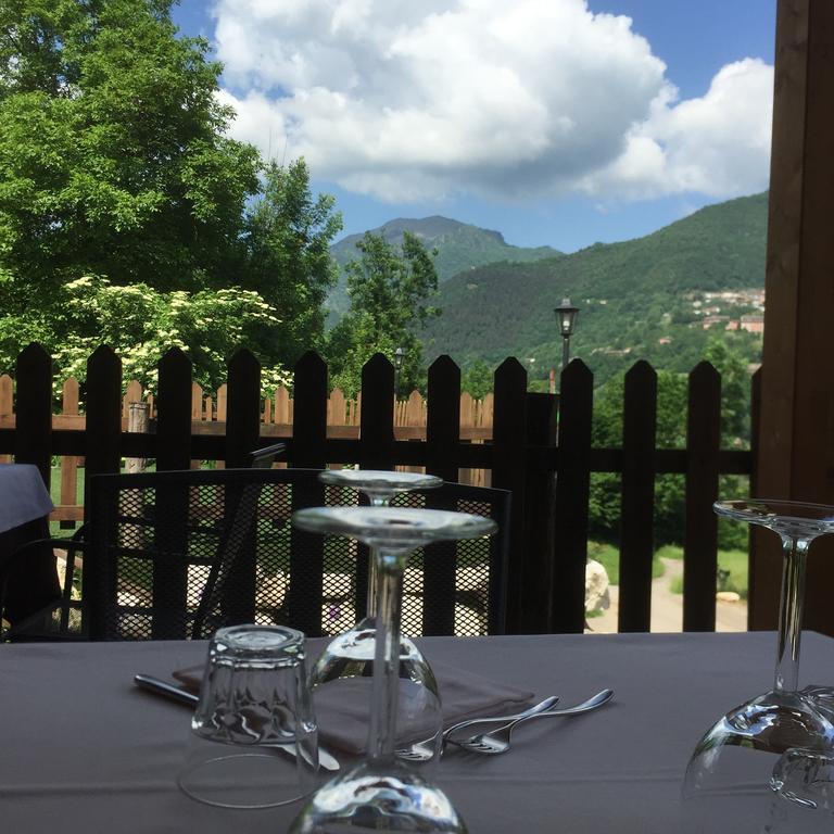 Albergo Trattoria Dazze Marcheno Exterior photo